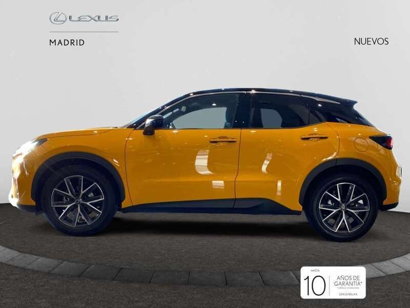 Nuevo Lexus LBX 136 CV (100 kW) 2025 Amarillo SUV