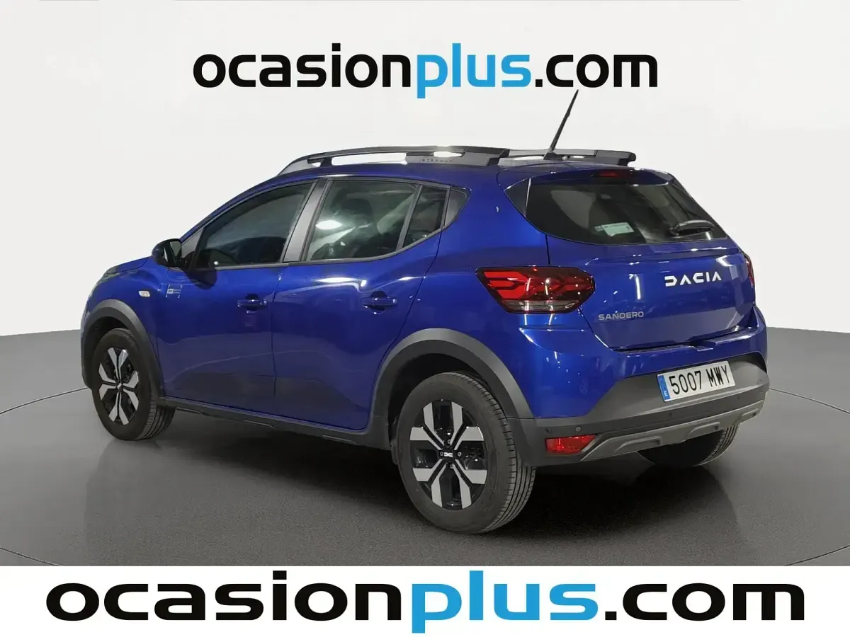 Usado Dacia Sandero Expression 101 CV (74 kW) 2024 Azul Utilitario