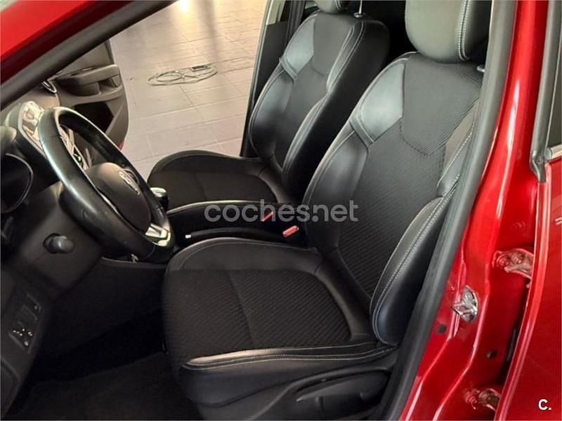 Usado Renault Clio IV Zen 90 CV (66 kW) 2018 Rojo Berlina