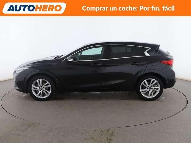 Usado Infiniti Q30 Premium 155 CV (114 kW) 2019 Negro Berlina