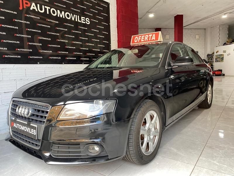 Negro Usado 2011 Audi A4 Berlina | 10.300 € (Precio justo) - Imagen 1/4