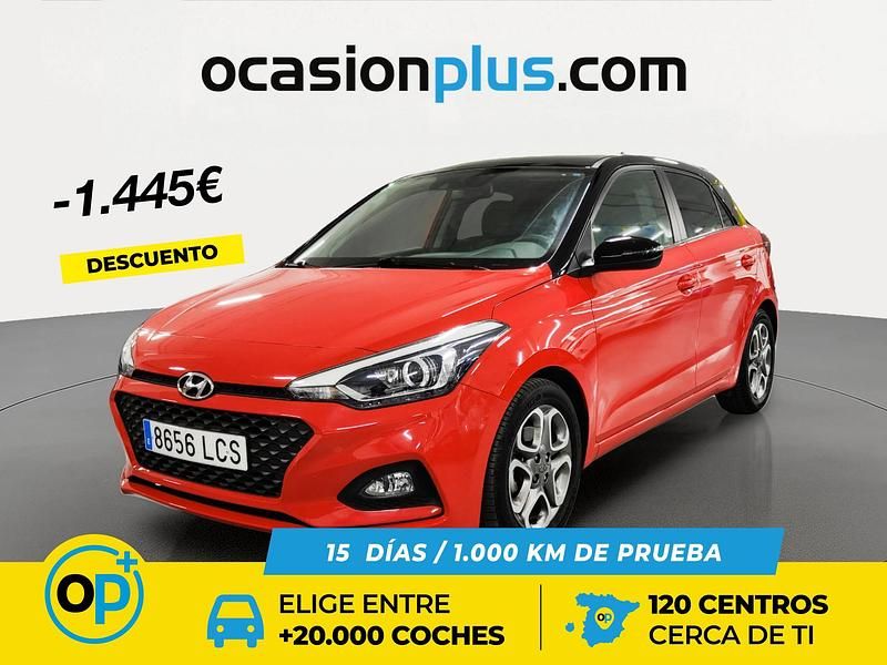 Usado Hyundai i20 100 CV (73 kW) 2019 Rojo Utilitario