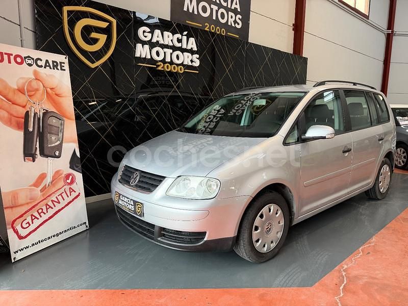 Gris / plata Usado 2005 VW Touran Conceptline Monovolumen | 3990 € (Super precio) - Imagen 1/4