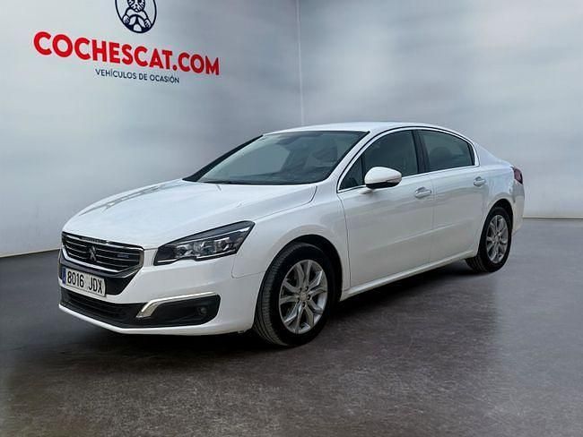 Usado Peugeot 508 Allure 149 CV (109 kW) 2015 Blanco Berlina