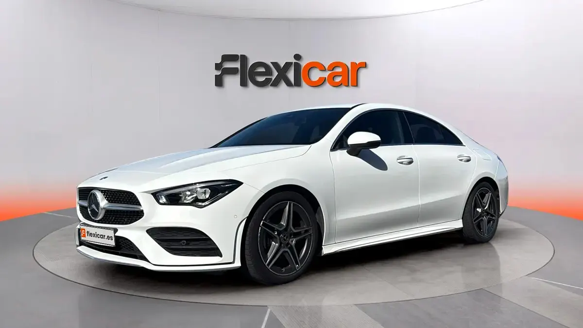 Usado Mercedes CLA180 136 CV (100 kW) 2022 Blanco Coupe