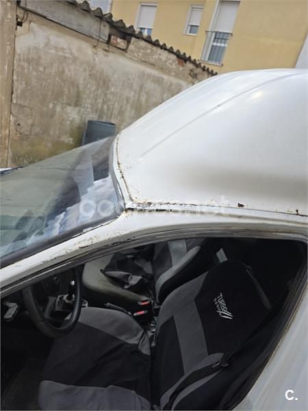 Usado Opel Combo 60 CV (44 kW) 2000 Blanco Monovolumen