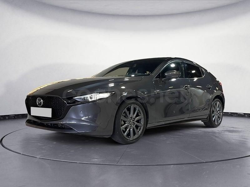 Usado Mazda 3 122 CV (89 kW) 2023 Gris / plata Berlina
