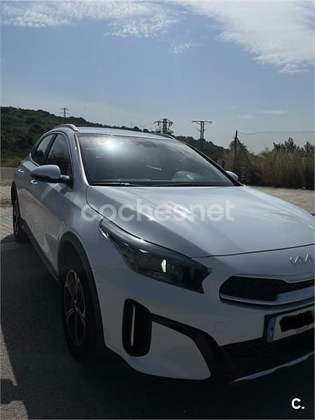 Usado Kia XCeed 141 CV (103 kW) 2023 Blanco SUV