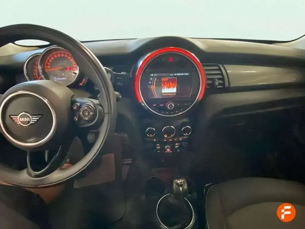 Usado Mini Cooper 136 CV (100 kW) 2018 Verde Utilitario