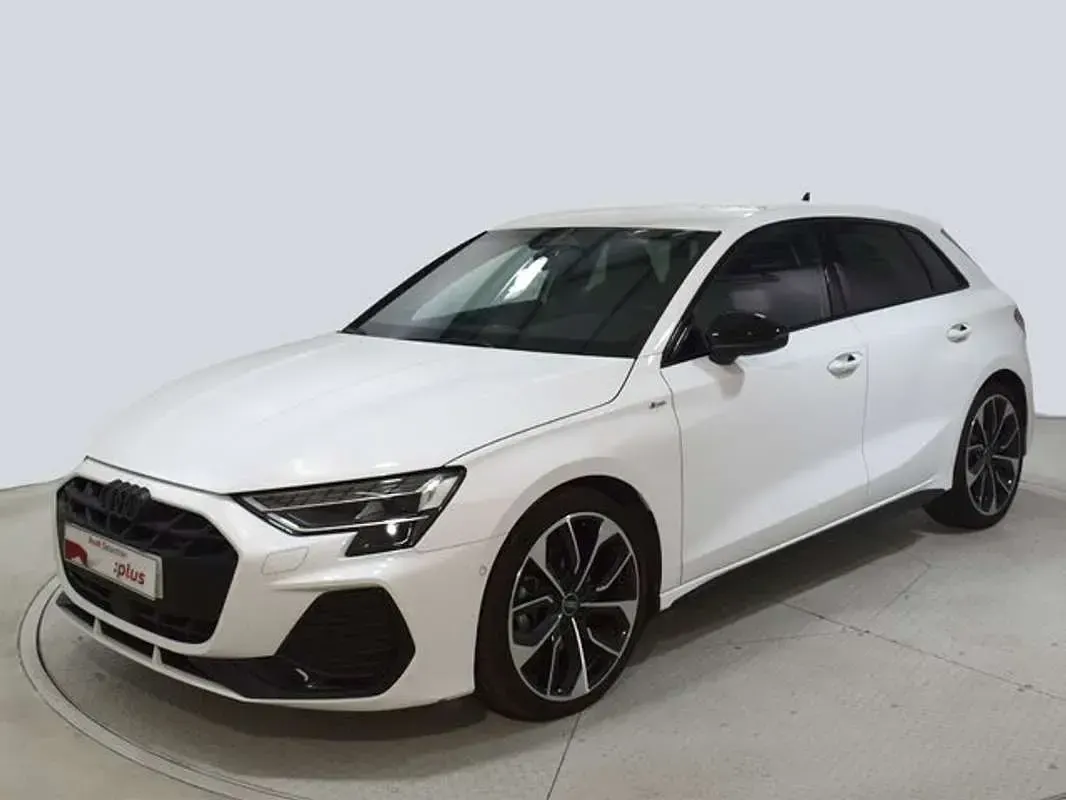 Usado Audi A3 Sportback 150 CV (110 kW) 2025 Blanco Utilitario