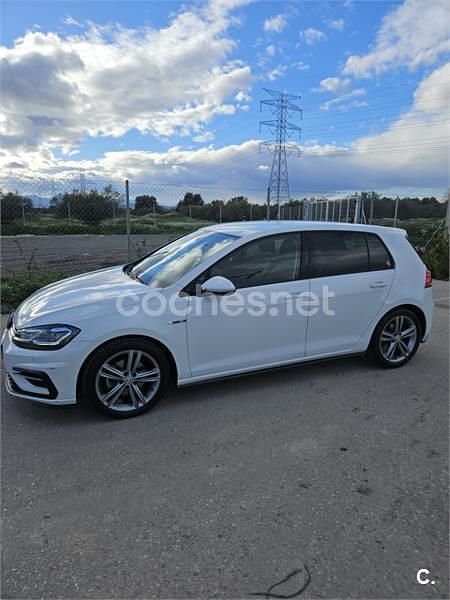 Usado VW Golf VII Advance 150 CV (110 kW) 2018 Blanco Berlina
