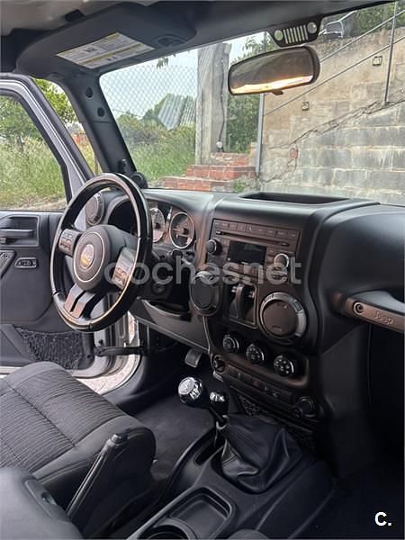 Usado Jeep Wrangler Sport 200 CV (147 kW) 2012 Gris / plata SUV