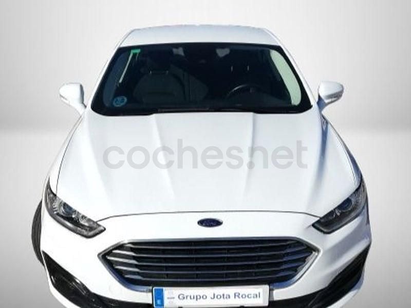 Usado Ford Mondeo Trend 120 CV (88 kW) 2019 Blanco Berlina