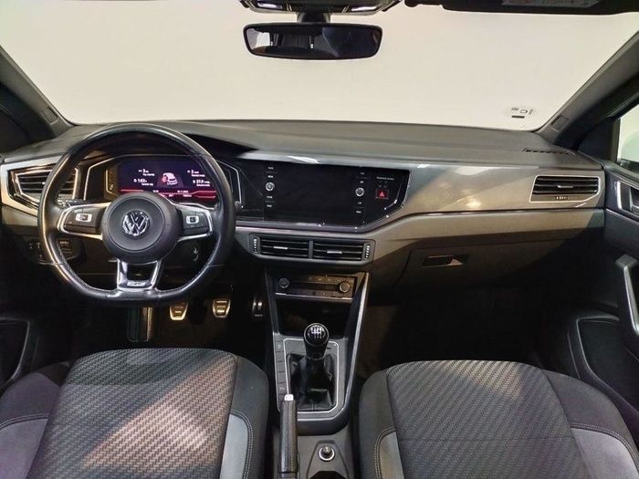 Usado VW Polo Sportline 116 CV (85 kW) 2019 Blanco Utilitario