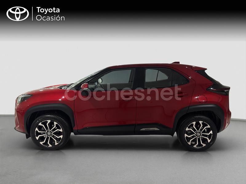 Usado Toyota Yaris Cross Active 116 CV (85 kW) 2022 Rojo SUV