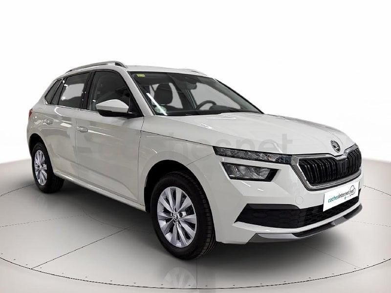 Usado Skoda Kamiq Ambition 115 CV (84 kW) 2020 Blanco SUV