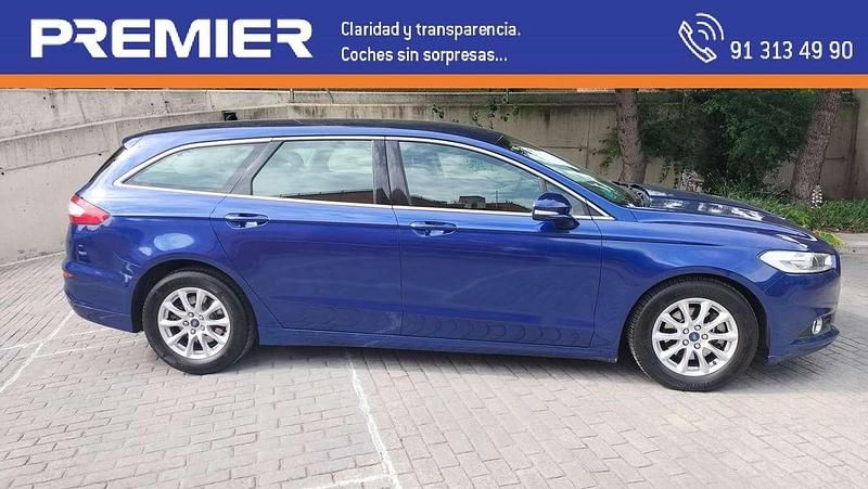 Azul Usado 2015 Ford Mondeo Trend Familiar | 8990 € (Precio justo) - Imagen 1/4