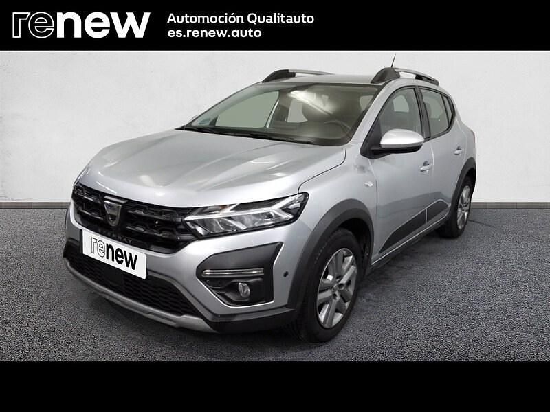 Usado Dacia Sandero Comfort 91 CV (66 kW) 2022 Gris Berlina
