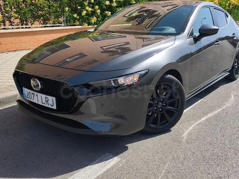 Usado Mazda 3 181 CV (133 kW) 2021 Gris / plata Berlina