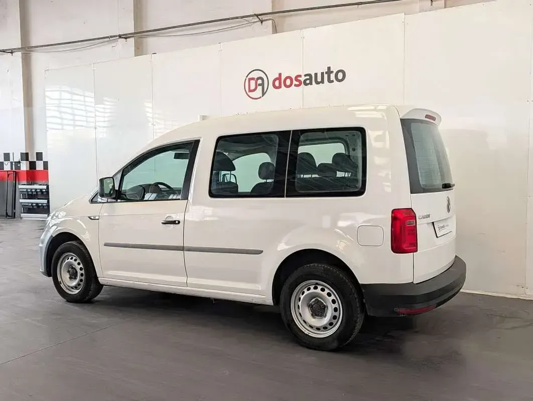 Usado VW Caddy Edition 102 CV (75 kW) 2019 Blanco Monovolumen