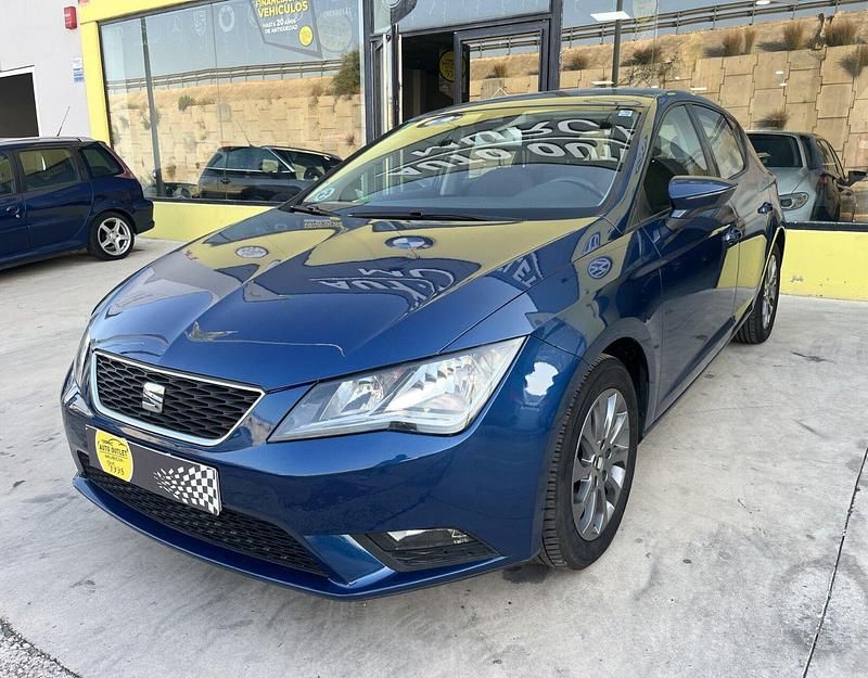 Usado Seat Leon I-Tech 105 CV (77 kW) 2014 Azul Berlina