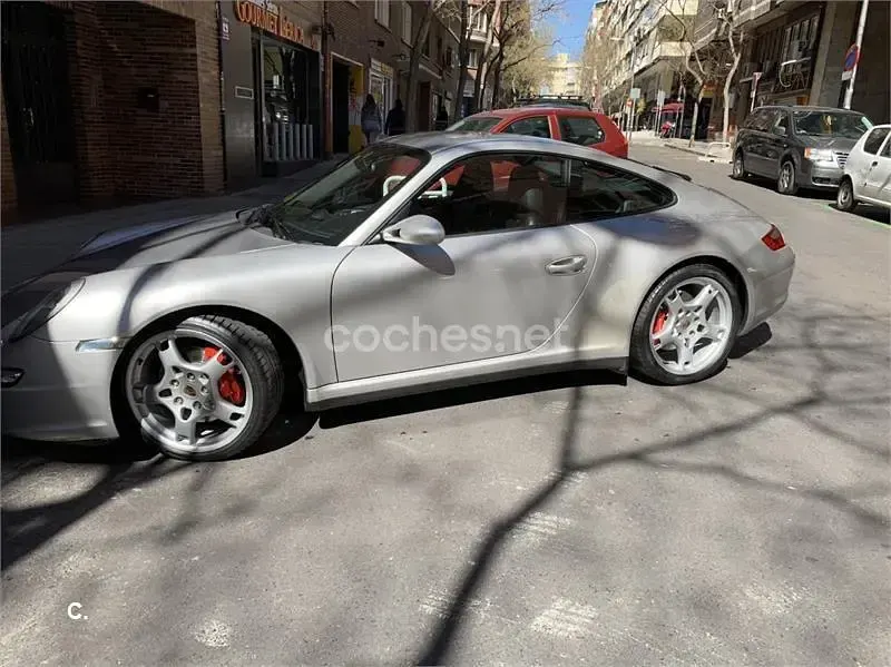 Usado Porsche 911 Carrera 4S 355 CV (261 kW) 2006 Gris / plata Coupe