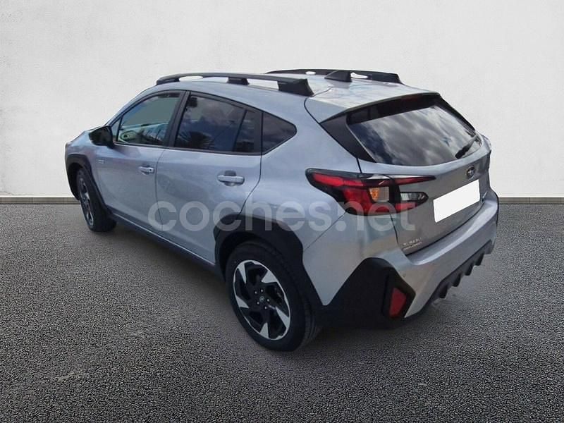 Usado Subaru Crosstrek 136 CV (100 kW) 2025 Gris / plata SUV