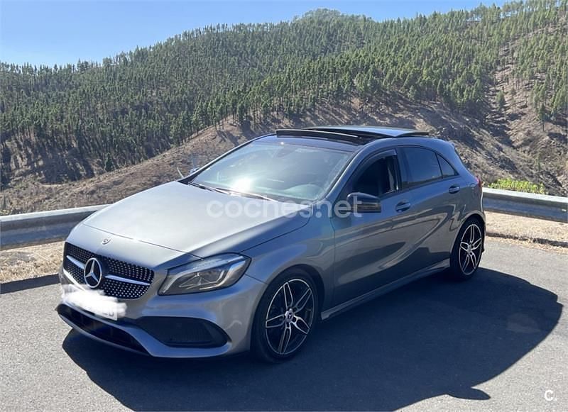 Usado Mercedes A180 AMG line 122 CV (89 kW) 2016 Gris / plata Berlina