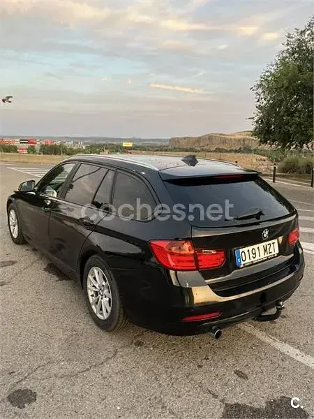 Usado BMW 316 116 CV (85 kW) 2015 Negro Familiar