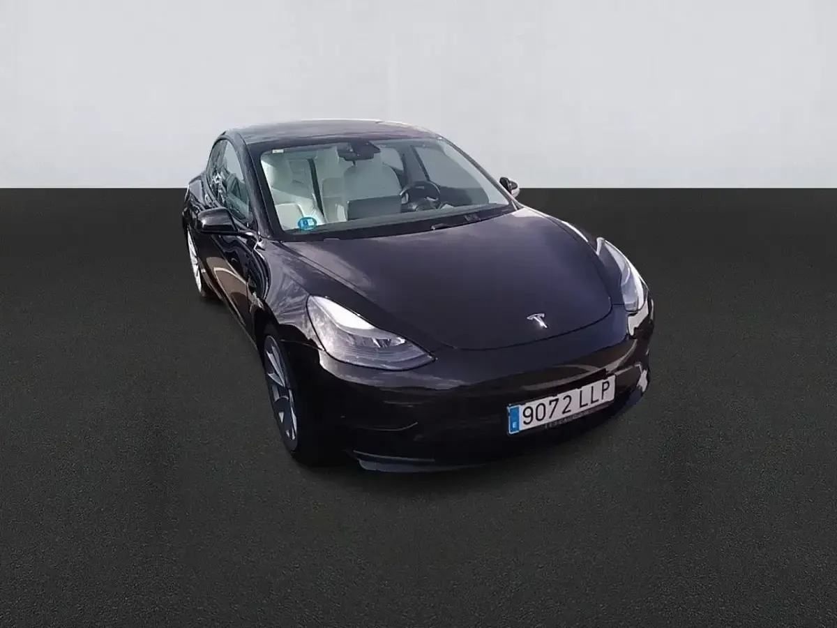 Käytetty Tesla Model 3 350 kW (476 HP) 2020 Musta Sedan