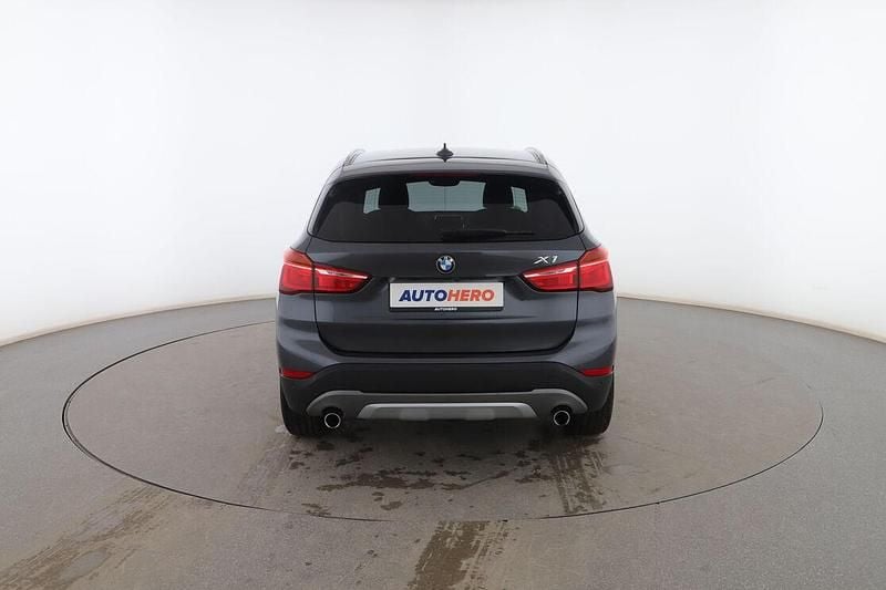 Usado BMW X1 xLine 192 CV (141 kW) 2018 Gris SUV