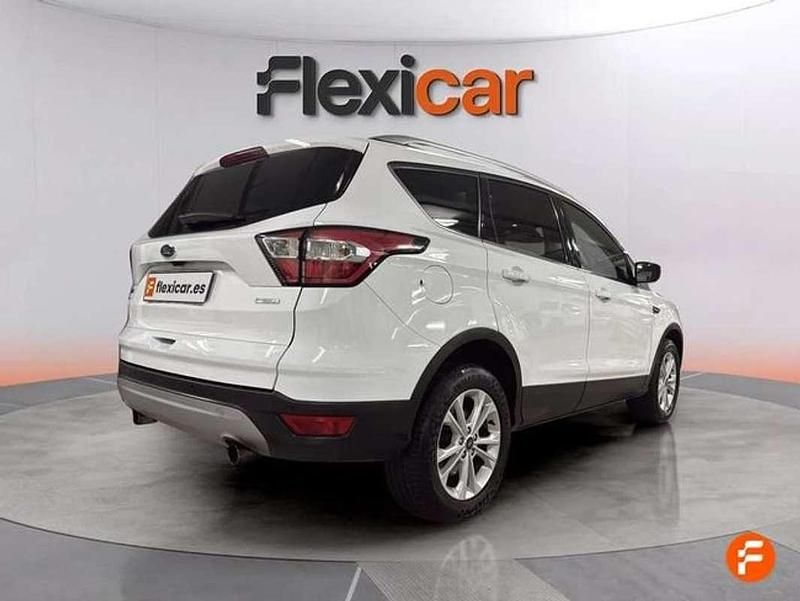 Usado Ford Kuga Titanium 150 CV (110 kW) 2016 Blanco SUV