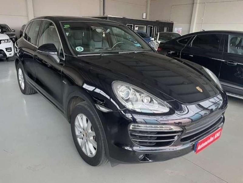 Usado Porsche Cayenne Platinum Edition 245 CV (180 kW) 2013 Negro SUV