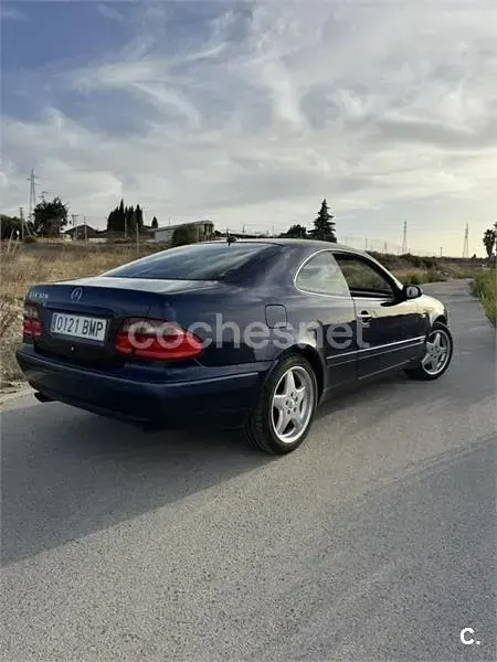 Usado Mercedes CLK320 Elegance 218 CV (160 kW) 2001 Azul Coupe