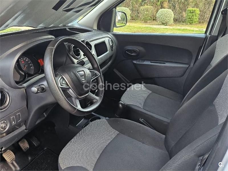 Usado Dacia Dokker 131 CV (96 kW) 2020 Blanco Monovolumen