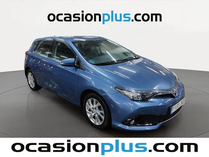 Usado Toyota Auris Active 116 CV (85 kW) 2015 Azul Utilitario