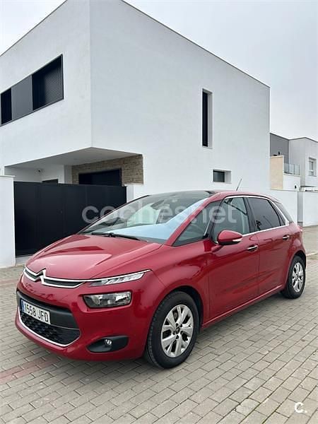 Usado Citroën C4 Picasso Attraction 115 CV (84 kW) 2015 Rojo Monovolumen