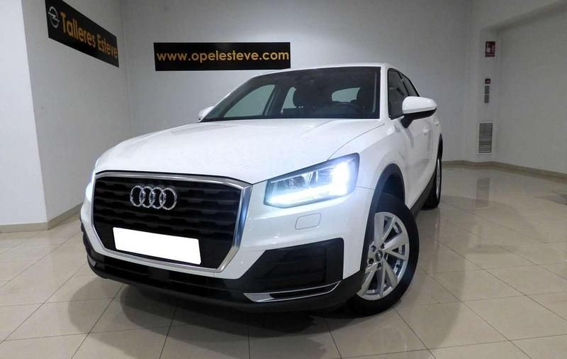 Usado Audi Q2 Advanced 116 CV (85 kW) 2020 Blanco SUV