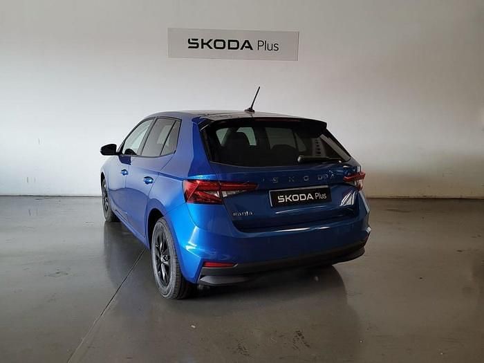 Nuevo Skoda Fabia Selection 95 CV (69 kW) 2025 Azul