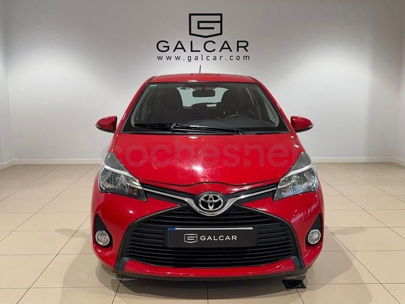 Usado Toyota Yaris Active 69 CV (50 kW) 2016 Blanco Berlina