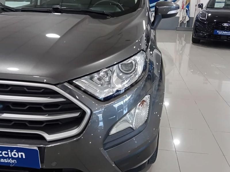 Usado Ford Ecosport Titanium 100 CV (73 kW) 2019 Gris / plata SUV