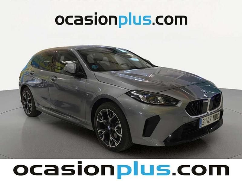 Usado BMW 116 170 CV (125 kW) 2025 Gris Utilitario