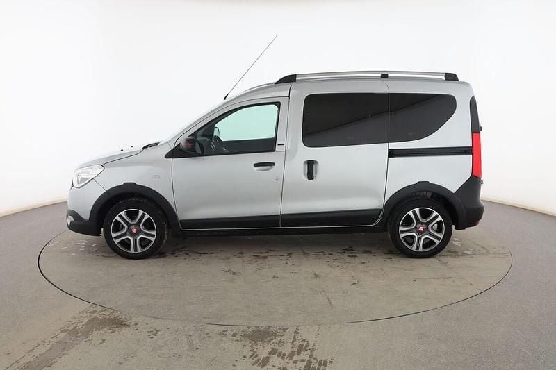 Usado Dacia Dokker 131 CV (96 kW) 2019 Plata Monovolumen
