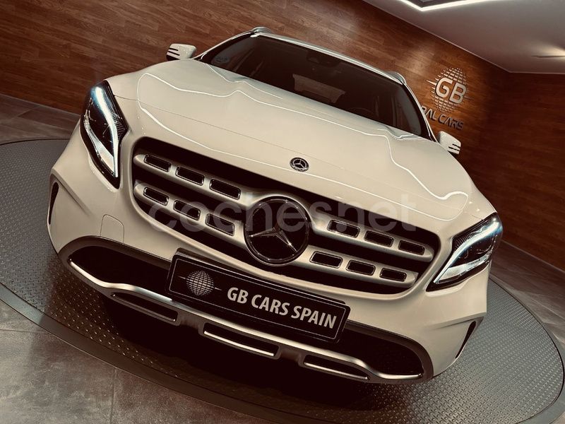 Usado Mercedes GLA200 150 HP (110 kW) 2020 Branco SUV