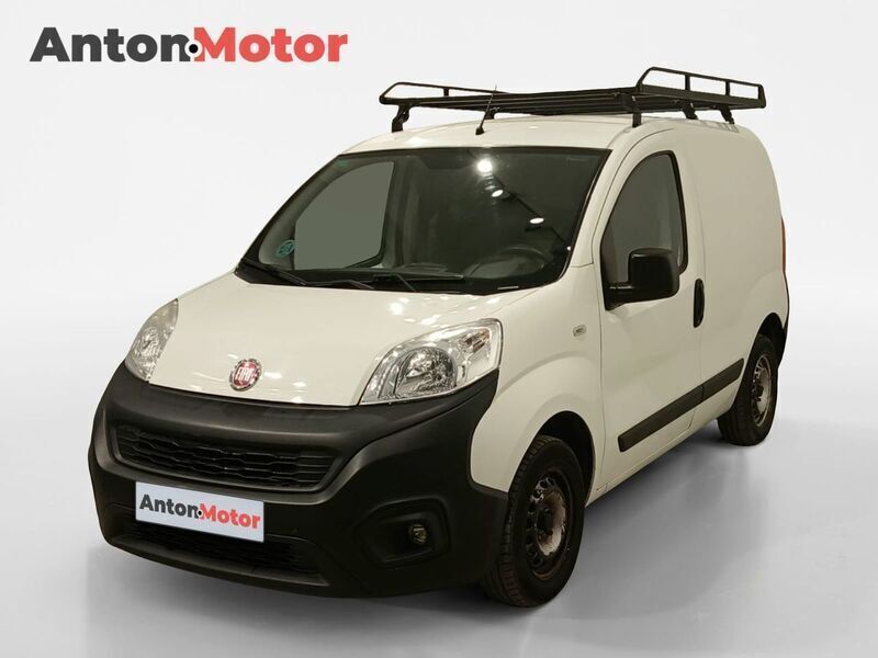 Blanco Usado 2018 Fiat Fiorino Monovolumen | 11.890 € - Imagen 1/4
