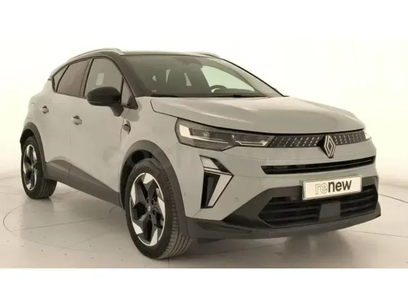 Usado Renault Captur Techno 100 CV (73 kW) 2025 Gris / plata SUV
