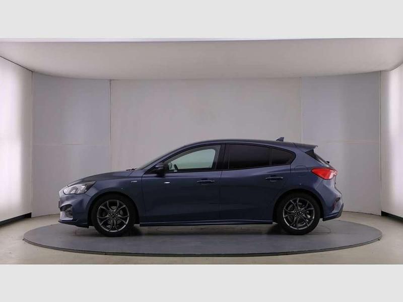 Usado Ford Focus ST-Line 125 CV (91 kW) 2020 Azul Utilitario