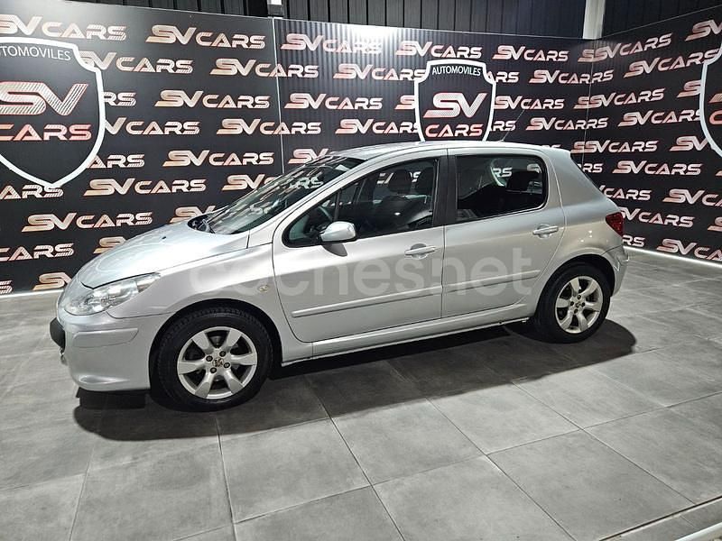 Usado Peugeot 307 110 CV (80 kW) 2007 Gris / plata Berlina