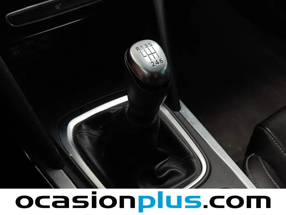 Usado Renault Mégane IV Zen 115 CV (84 kW) 2021