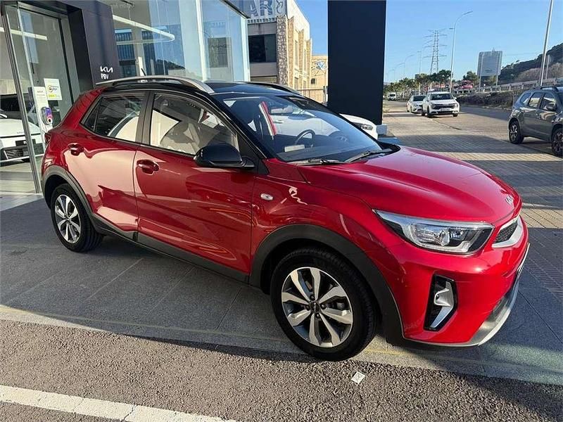 Usado Kia Stonic 84 HP (61 kW) 2023 SUV